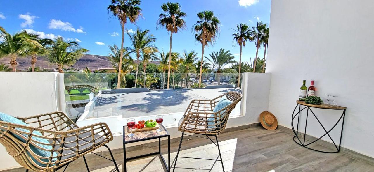 Ferienwohnung Las Palmeras تاراخاليخو المظهر الخارجي الصورة