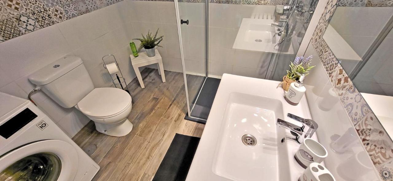 Ferienwohnung Las Palmeras تاراخاليخو المظهر الخارجي الصورة