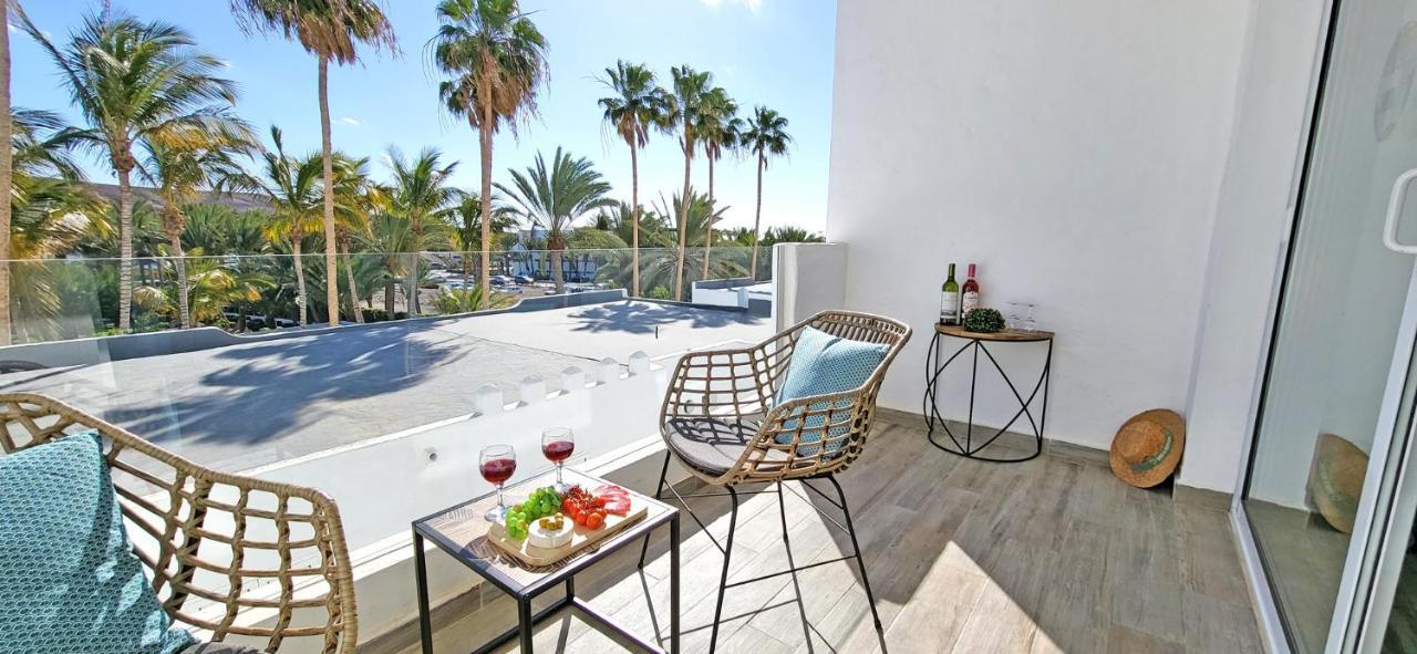 Ferienwohnung Las Palmeras تاراخاليخو المظهر الخارجي الصورة